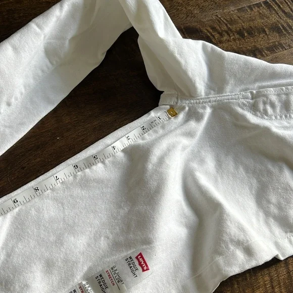 Levi’s Wedgie Straight Fit Women’s Jeans | White | 0 Short W25 L28 - Picture 6 of 7